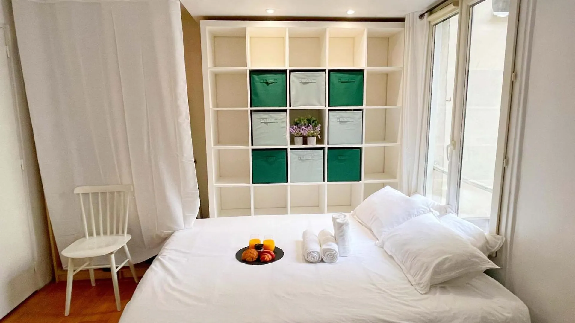 Apartment Poetic - Cozy In 2nd Paris